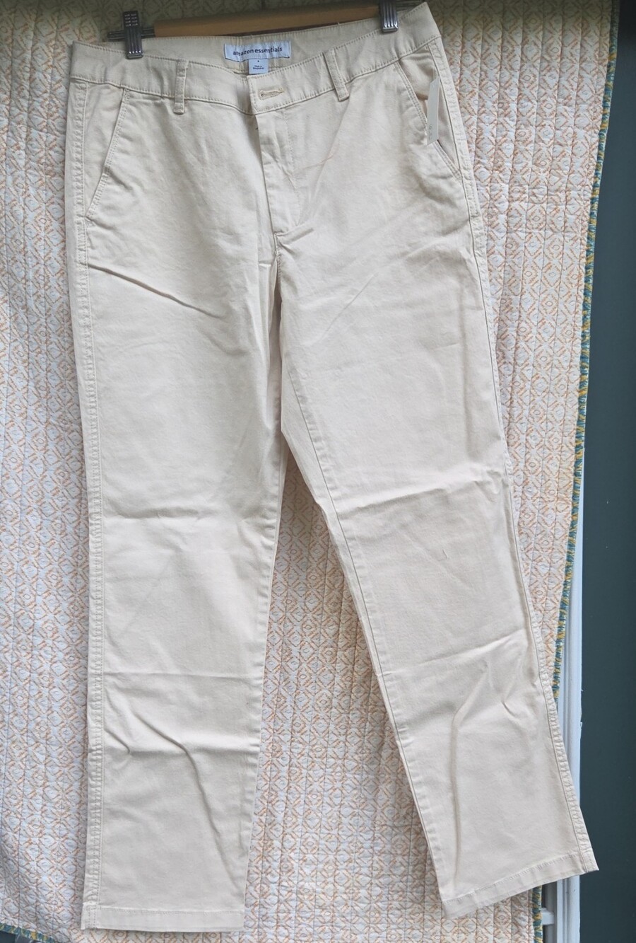 Amazon Essentials Women's Light Beige Chinos